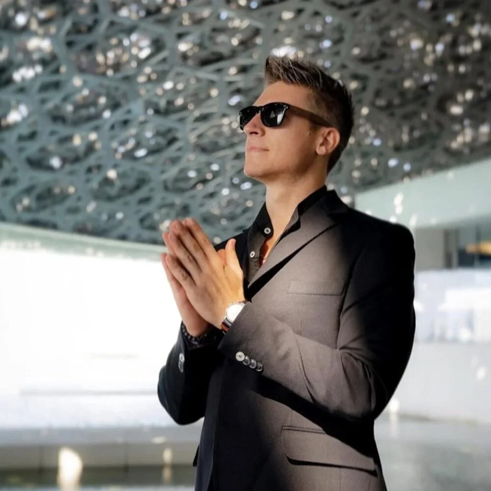 Walnut Wood Sunglasses with Black Polarized Lenses for Men and Women | 100% UVA/ - Picture 9 of 9